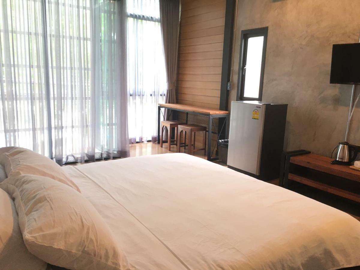 Sp Home Bangsaen Екстериор снимка