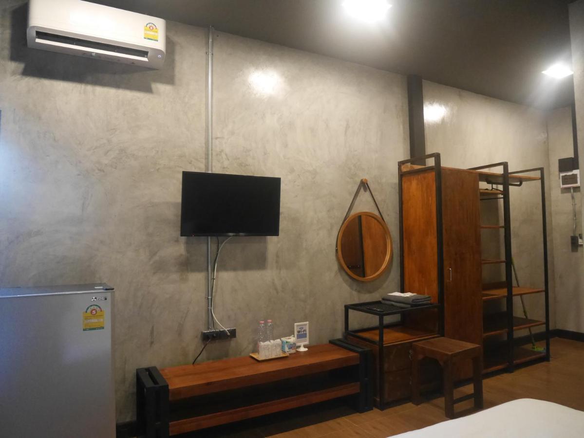 Sp Home Bangsaen Екстериор снимка