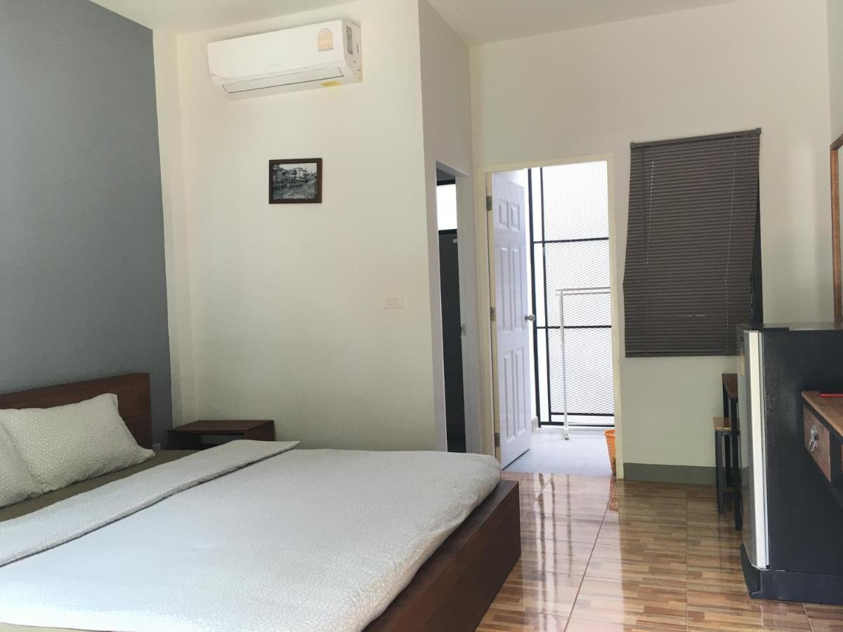 Sp Home Bangsaen Екстериор снимка